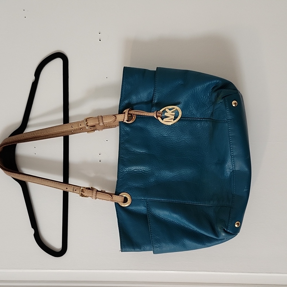 Michael Kors leather bag